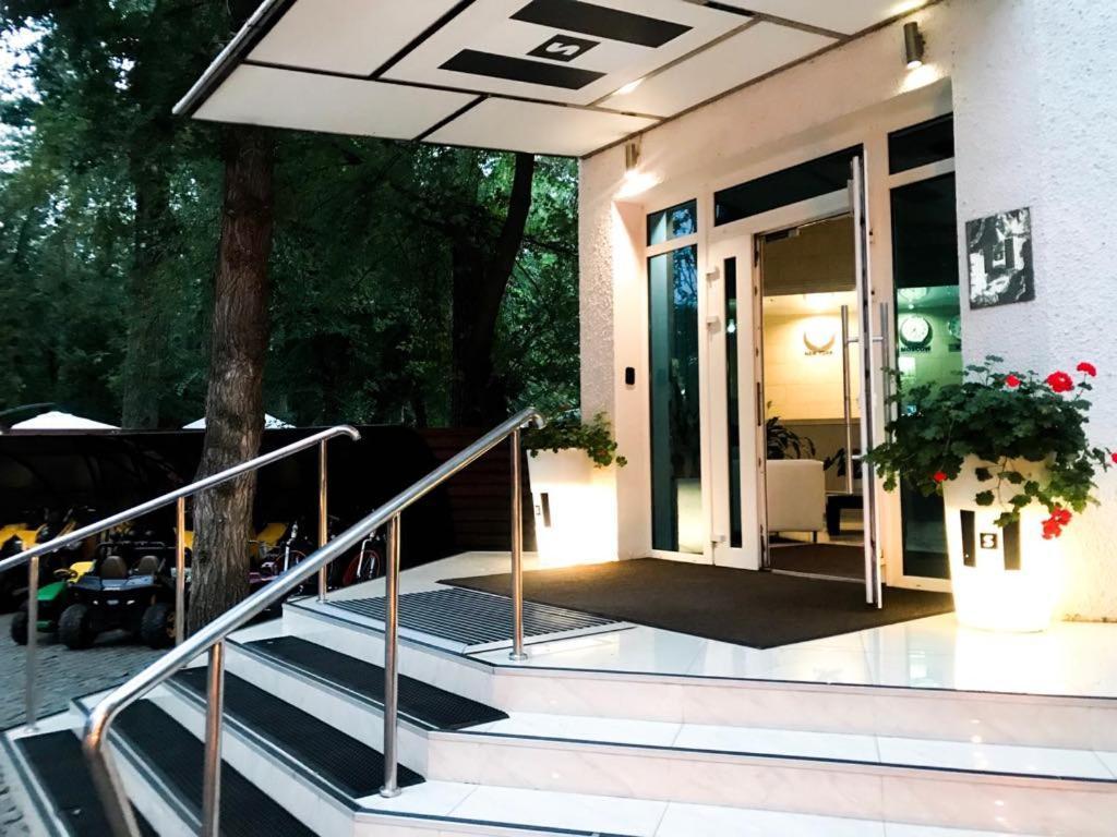 Spa Hotel Vorzel Ngoại thất bức ảnh